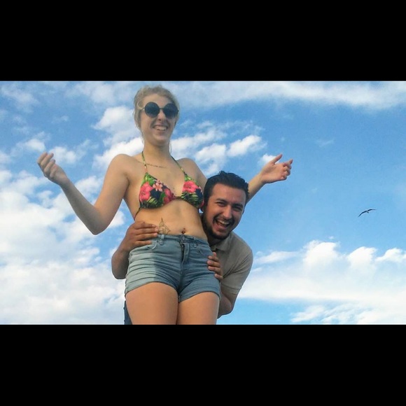 Meet your Posher, Arissa Lynn 🥰 - Picture 8 of 8